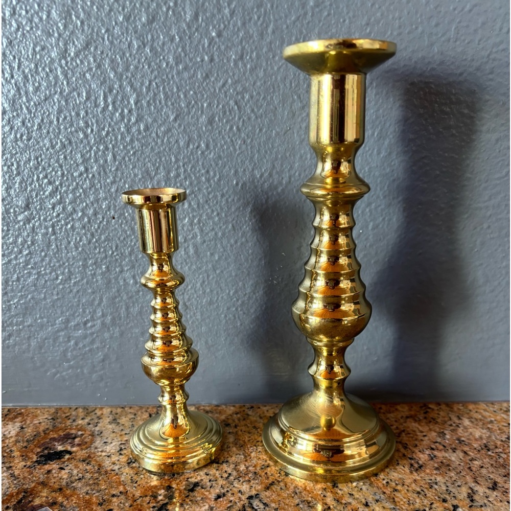 Virginia Metalcraft and Harvin NWOT pair of beehive brass candle holders